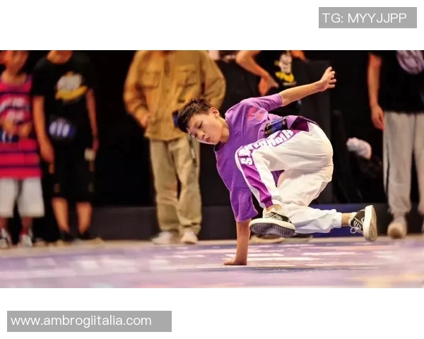 南京街舞队逆袭之路：极限运动联赛的拼搏与荣耀