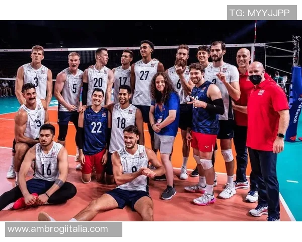 成都网球队在世界锦标赛积分榜上以71分稳居第一名展现强劲实力 成都网球队在世界锦标赛积分榜上以71分稳居第一名展现强劲实力