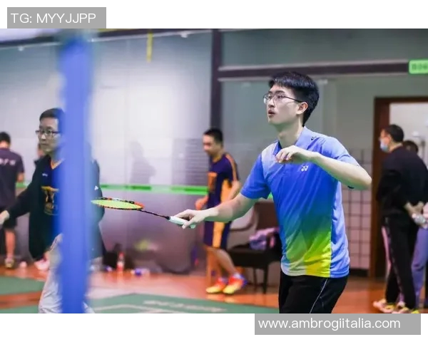 广州羽毛球队转型升级之路:从传统到现代化的全新探索与实践 广州羽毛球队转型升级之路:从传统到现代化的全新探索与实践