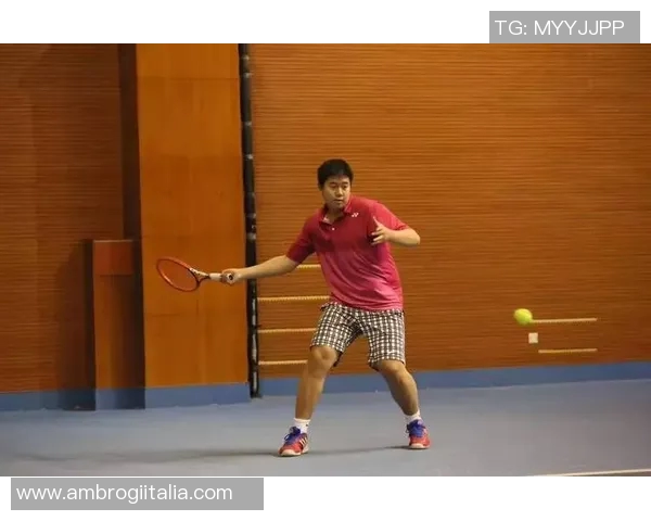 专访杨军：探寻网球界传奇背后的成功秘诀与成长之路