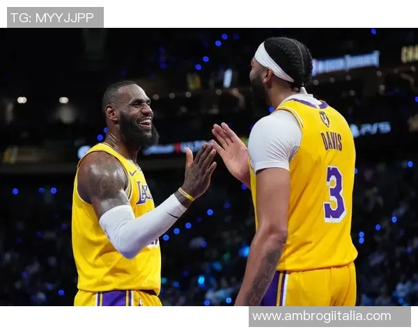 总决赛巅峰对决活塞与湖人谁能问鼎冠军荣耀之战