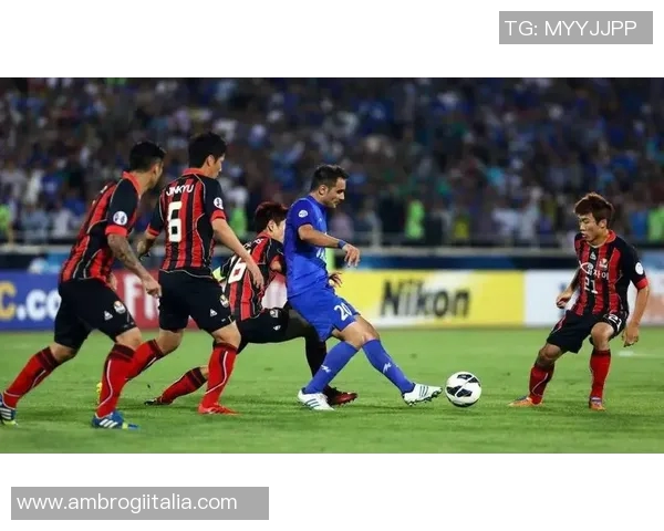 江原FC与城南FC的激烈对决展现韩国足球的魅力与竞争力