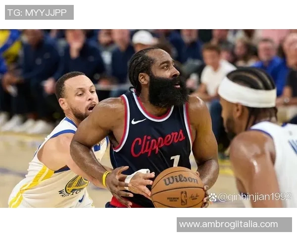 勇士与快船激战13-14赛季回顾精彩瞬间与关键时刻分析