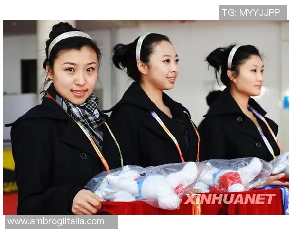 乌德勒支青年队迎战奥斯队全力争胜展现青春风采 乌德勒支青年队迎战奥斯队全力争胜展现青春风采